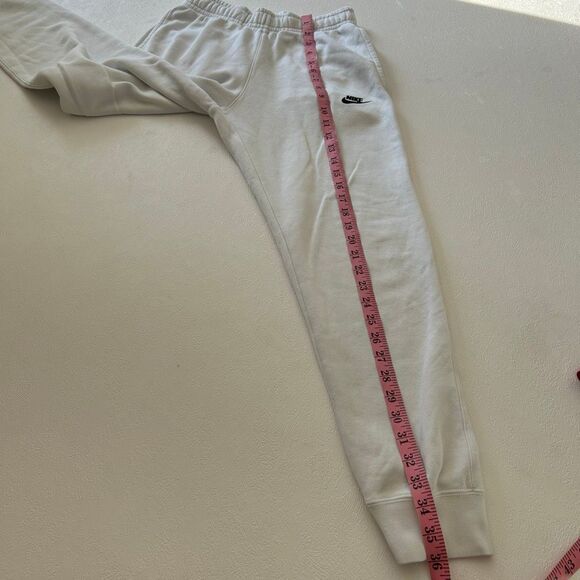 Nike Club Fleece Joggers Womens Small White Sweatpants Embroidered Swoosh - flaw - Picture 12 of 13